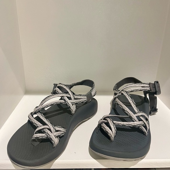 Chaco ZX/2 Light Beam Yampa Toe Loop Adjustable Sport Sandals Women Size 8 - Picture 2 of 6